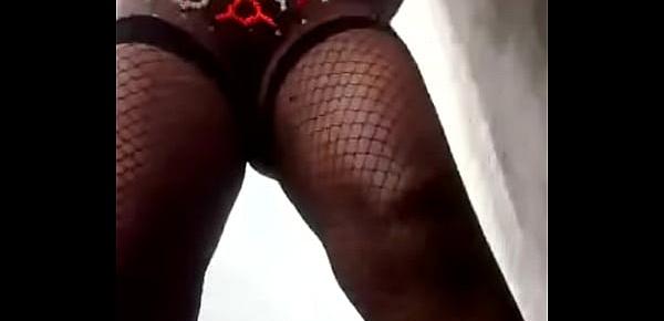  Big Booty Ebony Babe Showing Her Pretty ass tits and Pussy